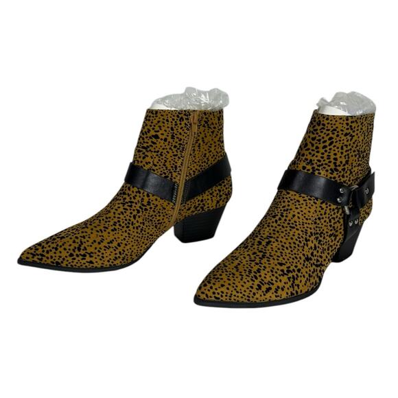 NWOT Qupid Ankle Boots Women's Cheetah Print Size 7 - Picture 1 of 4